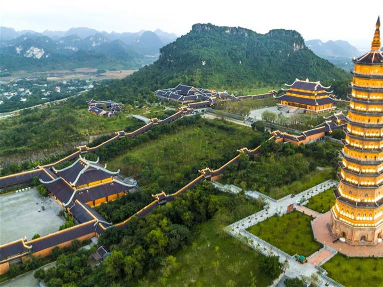 TOUR MIỀN BẮC: Hà Nội - Bái Đính - Tràng An - Hạ Long - Yên Tử 4N3D